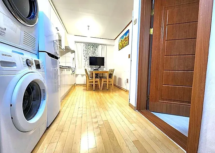 Yeon-hee Rabbit 2rooms House Seoel